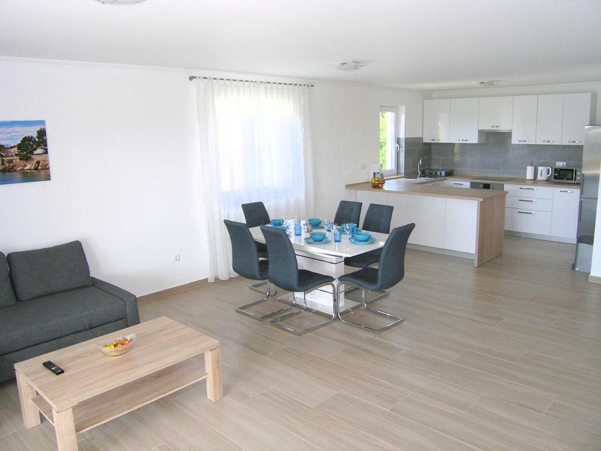 Apartmani Krajinovic Krk Town Extérieur photo