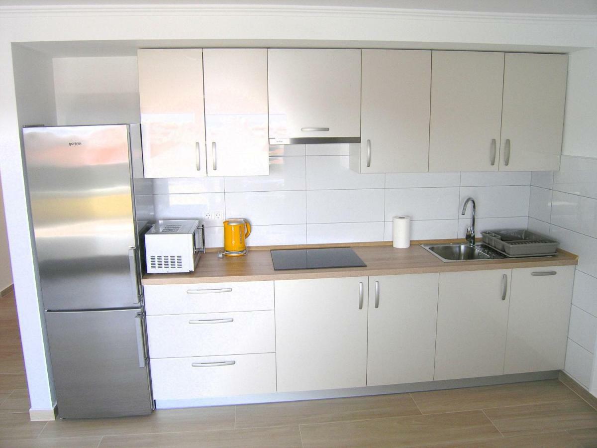 Apartmani Krajinovic Krk Town Extérieur photo